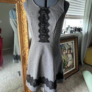 NWOT: Maurices dress with lace detail Size: 6